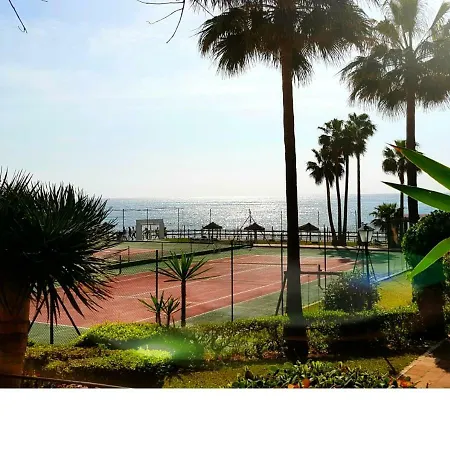 Mansion Alhamar - 2 Bedroom, Frontline Beach, Mountain Views, Full Size Pool, Tennis Courts, Close To Shops, On-site Bar & Chiringuito *