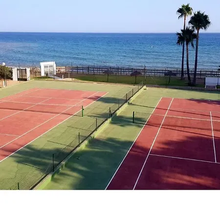 Apartment Mansion Alhamar - 2 Bedroom, Frontline Beach, Mountain Views, Full Size Pool, Tennis Courts, Close To Shops, On-site Bar & Chiringuito